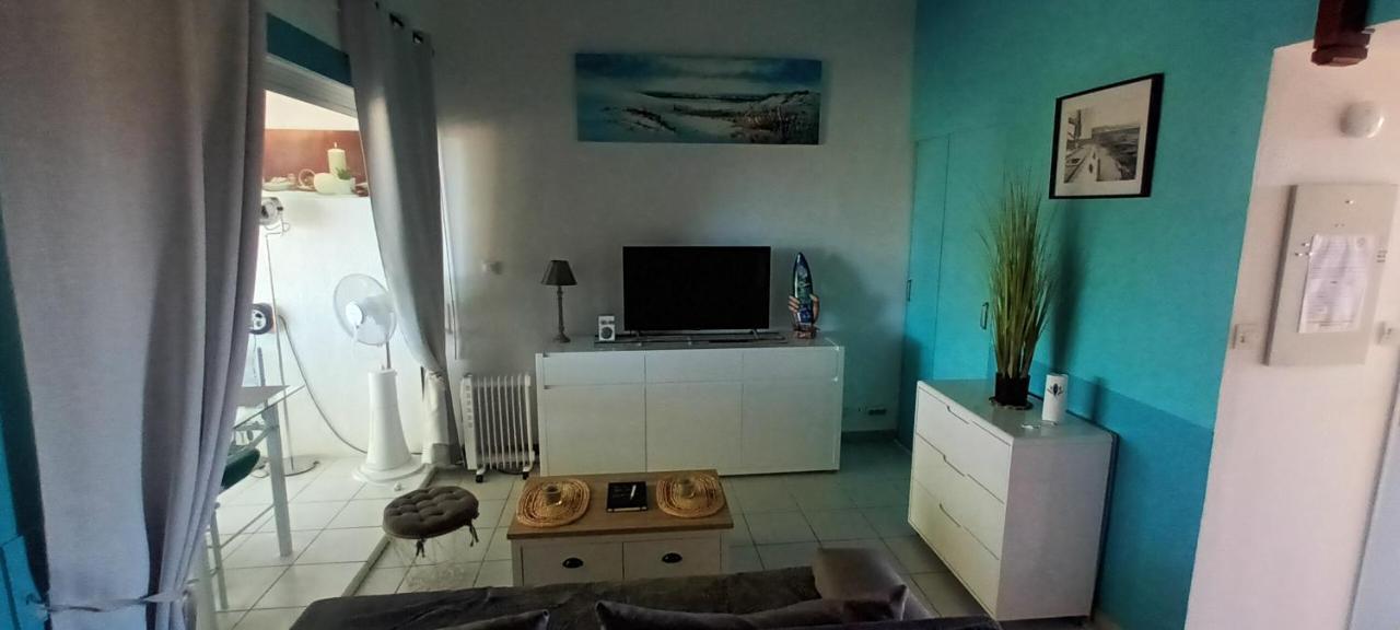 Isis 2 Joli Duplex Proche Plage Et Port - Clim Parking Loggia Et Balcon サン・シプリアン エクステリア 写真